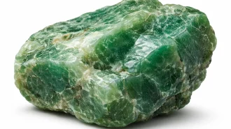 pierre-de-jade-brute